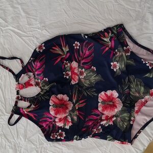 Women's swimsuit